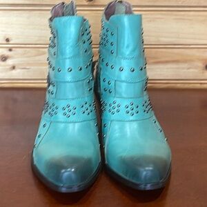 L&B Boots Ankle Boots with studs…New Sz 8